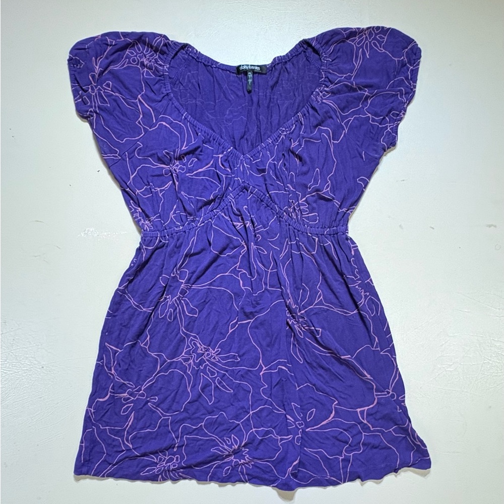 Daisy Fuentes Purple and Pink V-Neck Top